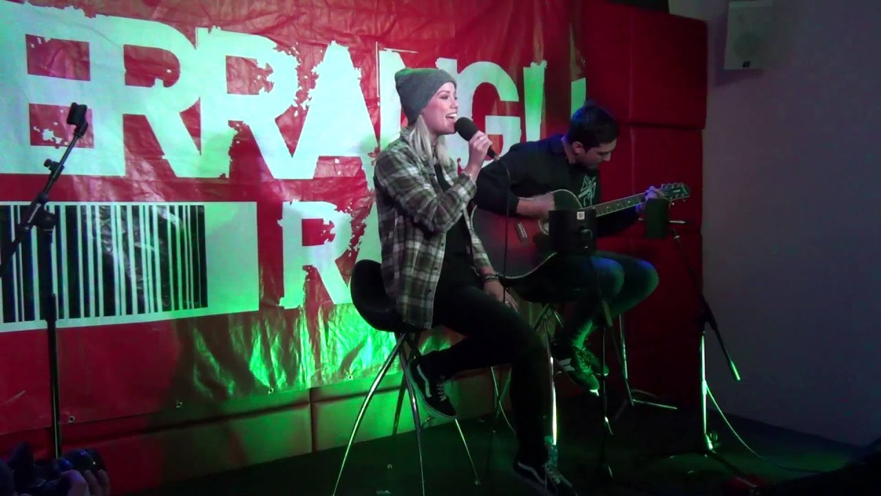 Kerrang! Radio: Tonight Alive - Safe And Sound (Live @ Kerrang!)