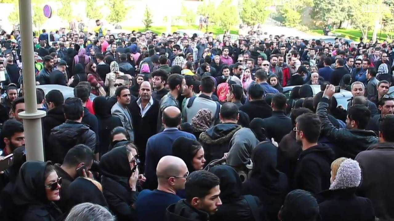وداع مردم با مرتضی پاشایی