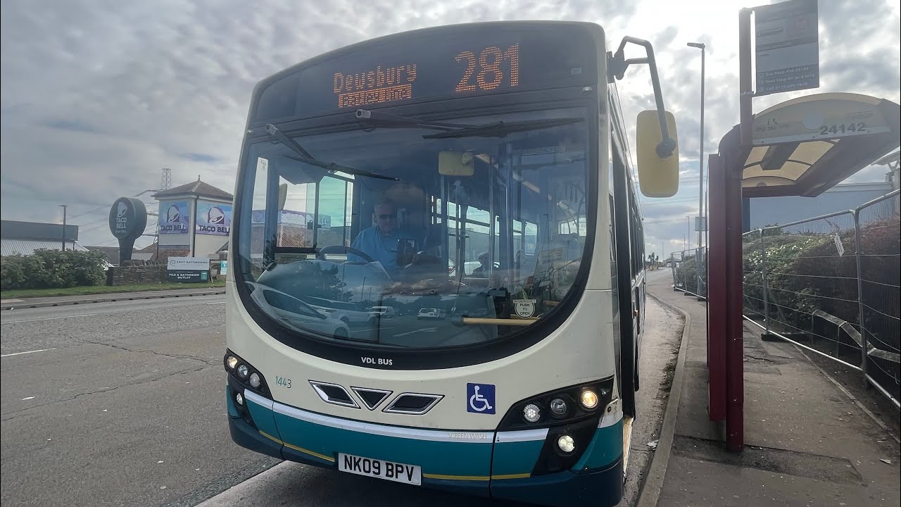 Arriva north east 1407 VDL SB200 Wright Pulsar 2 now Arriva Yorkshire 1443 NK09 BPV on service 281