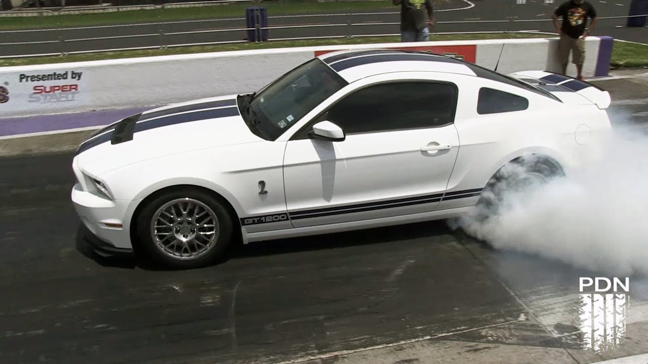BAD ASS!! 2013 GT500 - 9 Second Pass