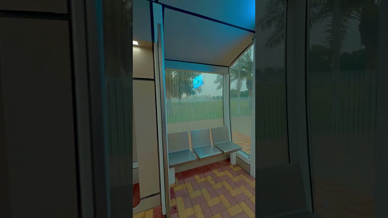 فلم موقف الباصات بحديقة اسكان الخبر The bus stop was in Al Khobar's housing park