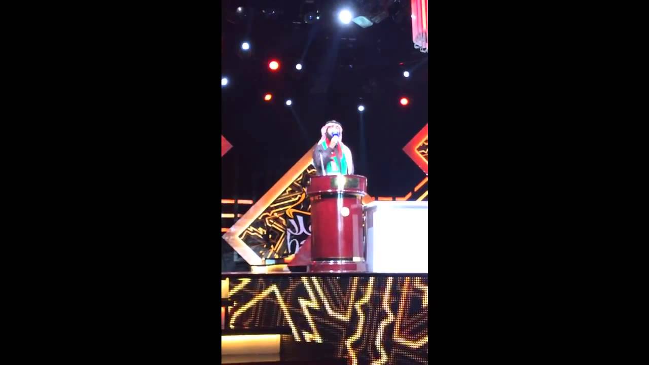 الليل هذا شي ثاني _أداء فهد مطر في اللواء العميرة