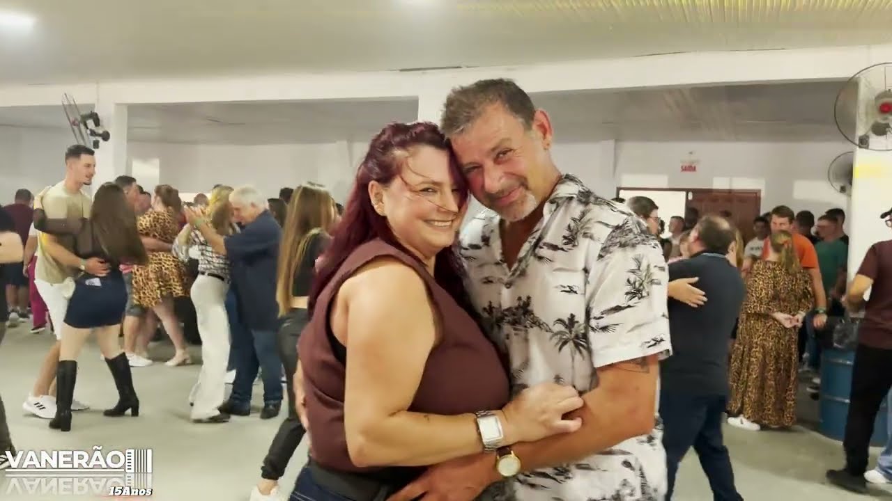 Baile da serra na festa em Águas Mornas SC - Grupo Vanerão