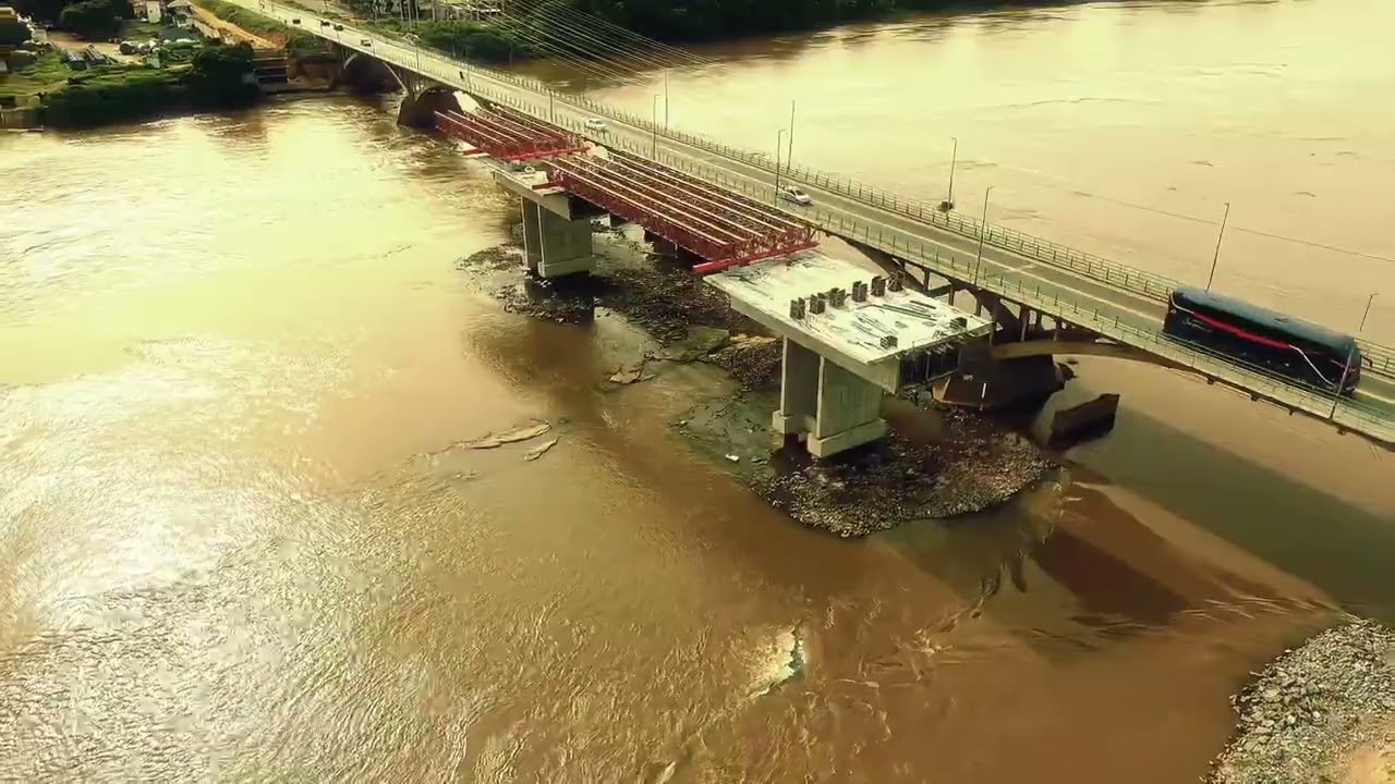 Construção da nova ponte do são Raimundo governador Valadares...