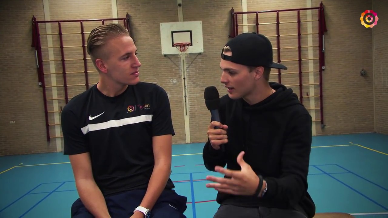 Rijk Hofman bezoekt het Dulon College