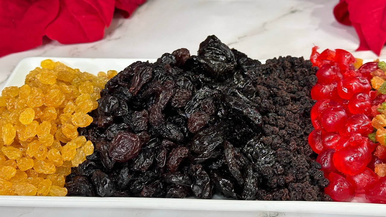 How to soak fruits for fruit cake // Black Cake // Rum cake