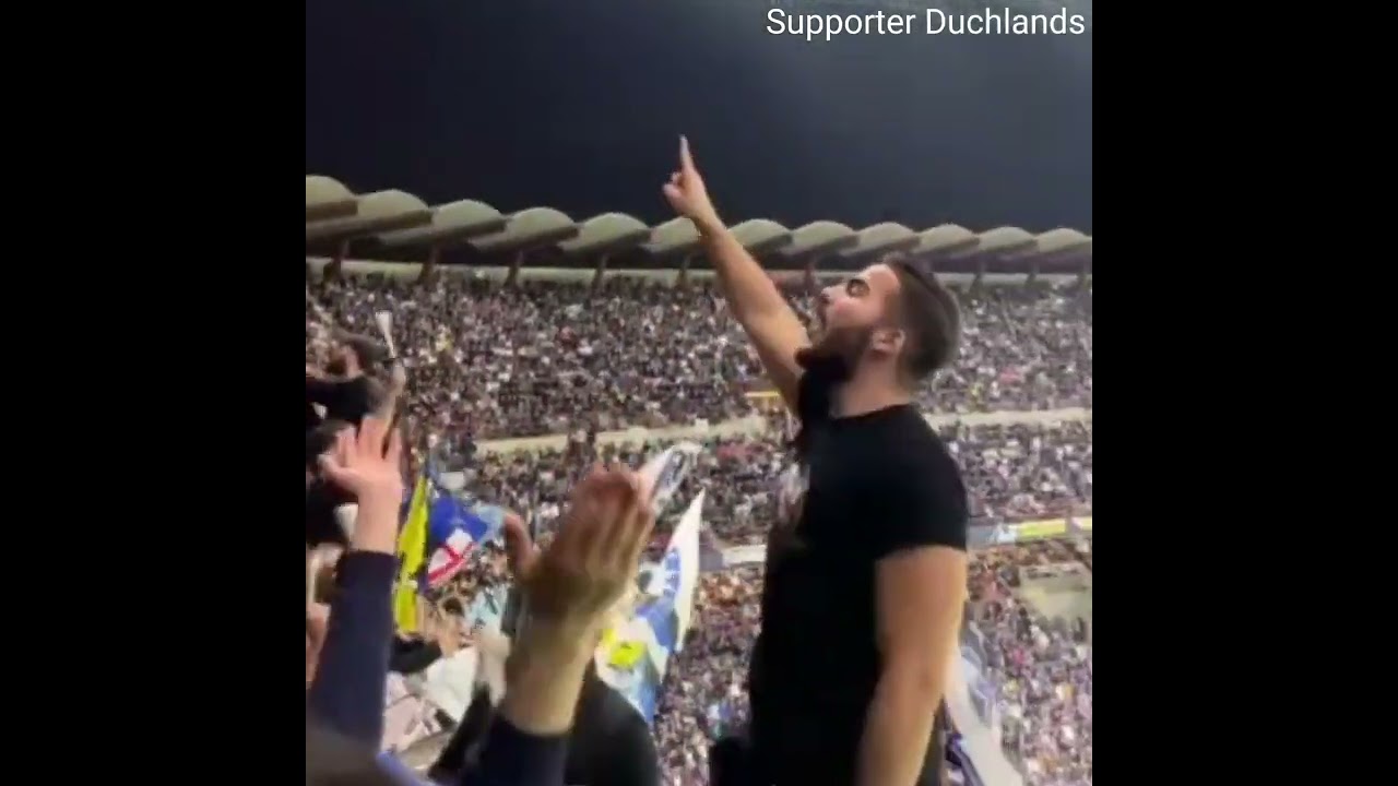 Curva Nord Milano a Casa Contro benfica