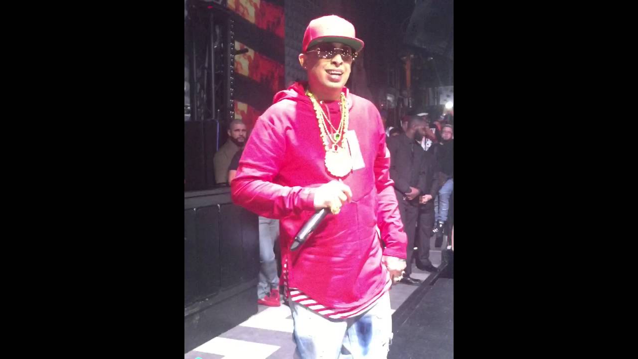 Nengo Flow Live @ Gilt Nightclub (1)