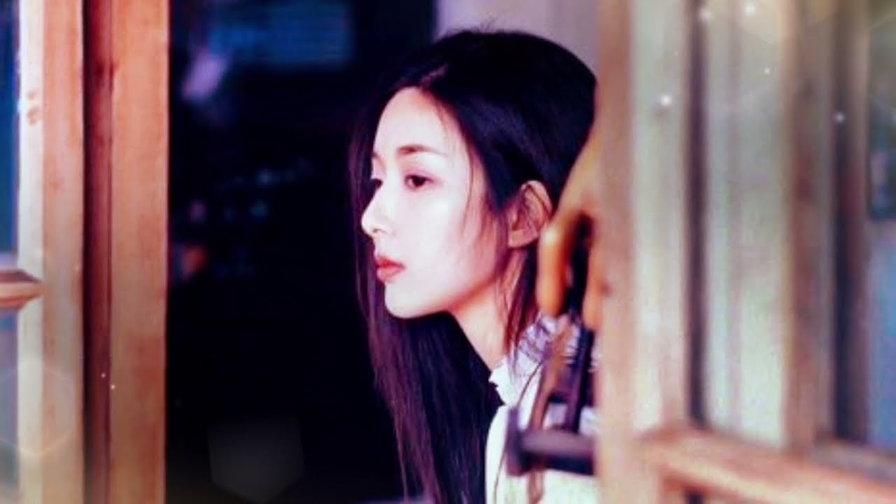 停看聽 [ 華語流行歌曲 ] / 演唱: 何方