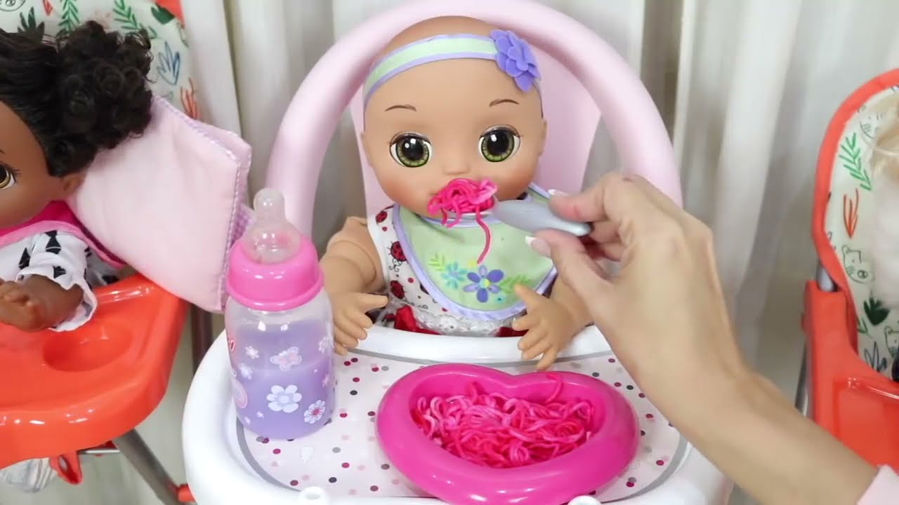 BABY ALIVE NINA E SUAS AMIGUINHAS MOSTRANDO A ROTINA DAS BEB&Ecirc;S BABY ALIVE