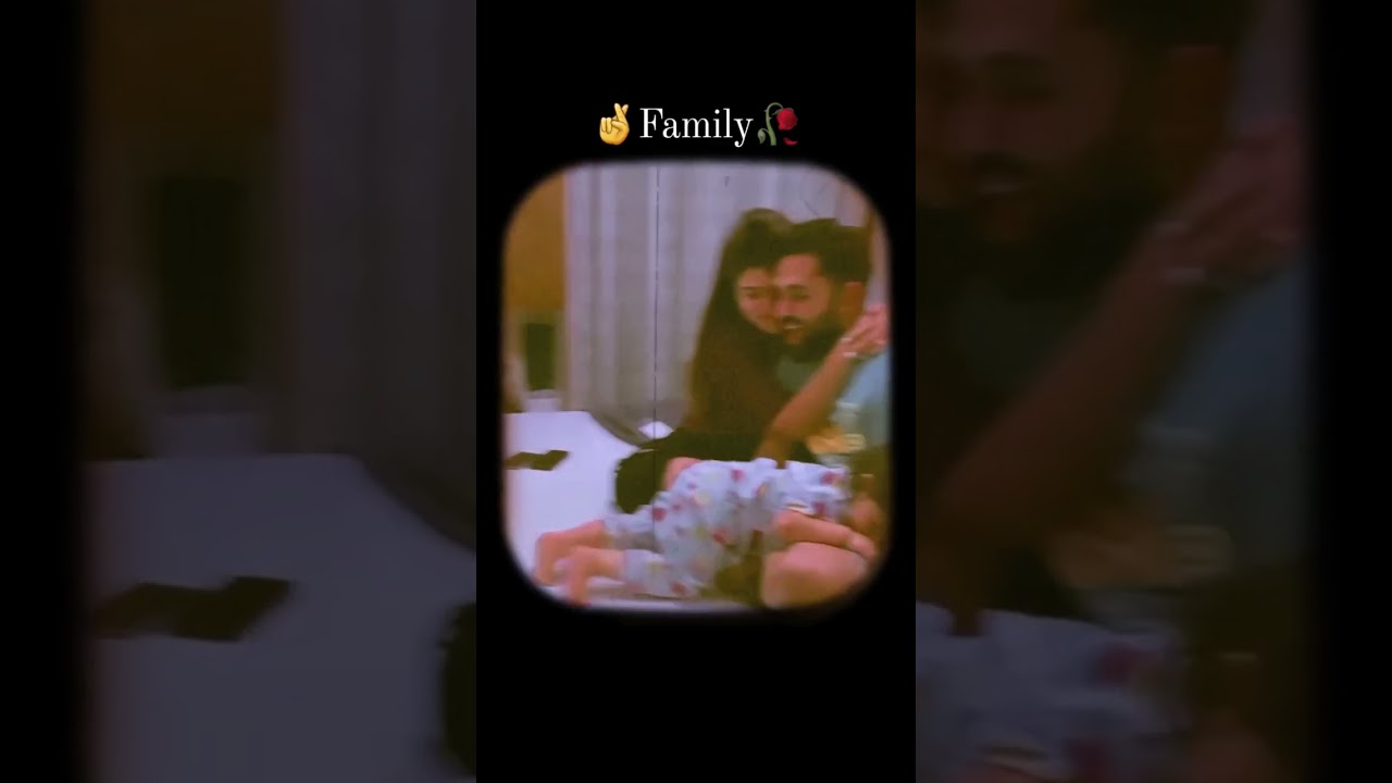 Cute Family ❤| Mom Dad And Baby Status ❤| Cute Couple Goals 💏 #ytshorts #love #lovestatus #couple