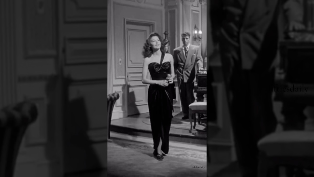 Ava Gardner and Burt Lancaster in &lsquo;The Killers&rsquo; (1946)💅🏻 #oldhollywood #avagardner #1940sfashion