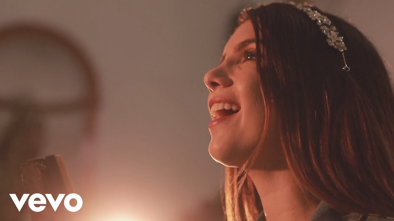 Mariana Salas - Antes Que Muera (Al Santo Cristo de la Grita - Video Oficial)