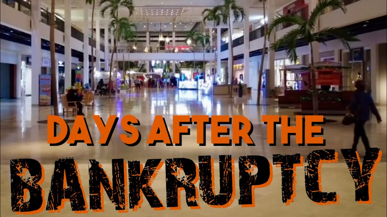 LAST CHRISTMAS AT PLYMOUTH MEETING MALL?