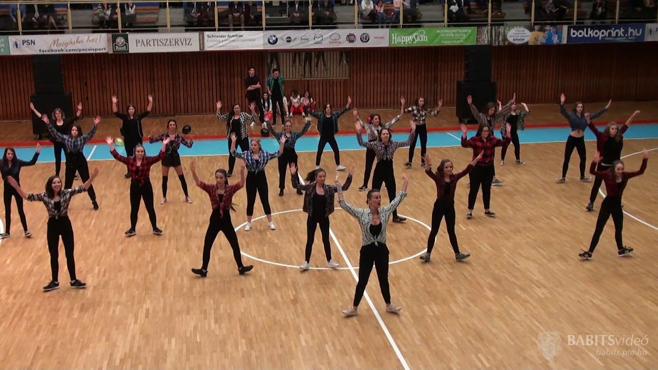 12.C osztály szalagavató tánca - 2018. december 07.