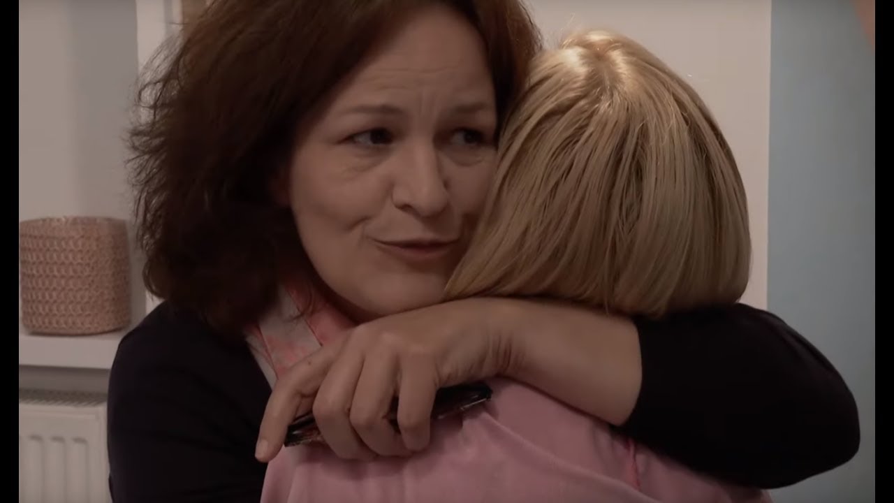 Mela udowodniła swojej mamie, że nie jest tylko głupią blondynką! [19+ ODC. 427]