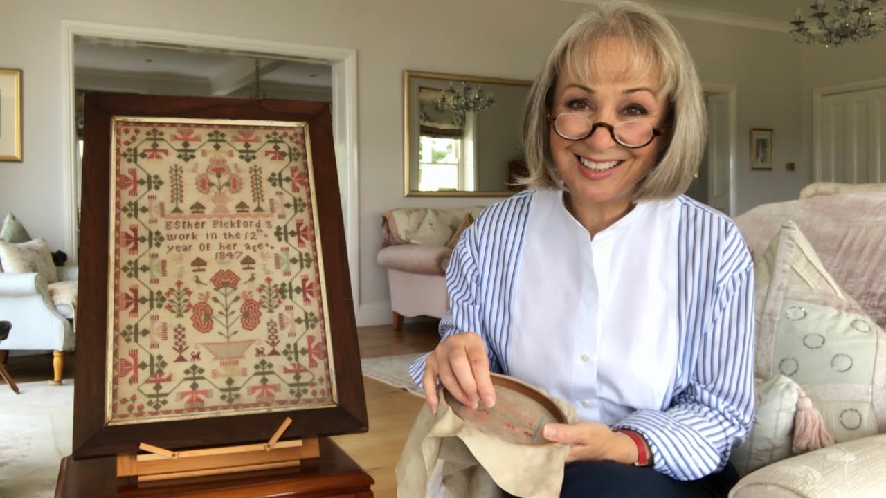 Flosstube #206 - Home Sweet Home, looking at an antique sampler, a visit to Cowslip Studios & more