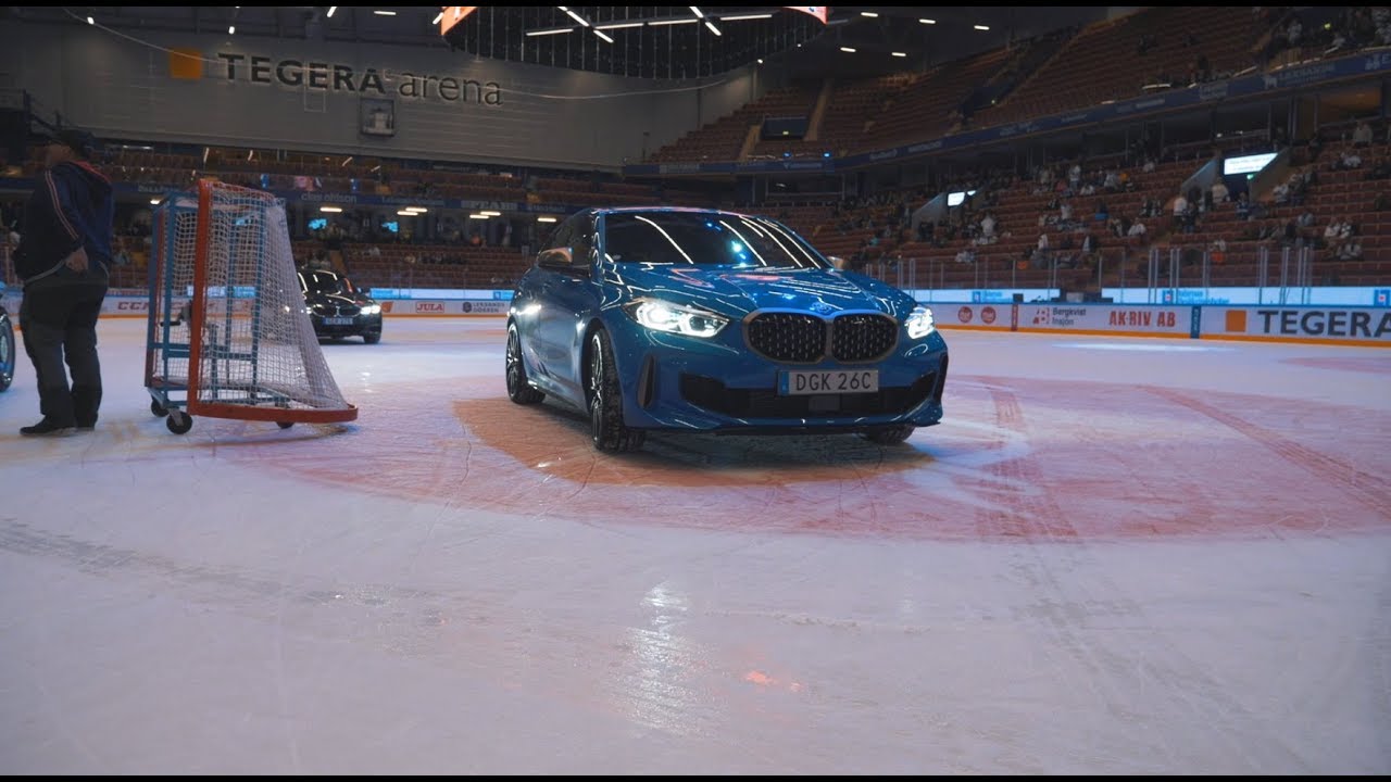 K&ouml;r nya M135i p&aring; is inne i Tegera Arena!
