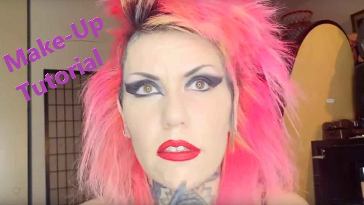 Malicious eye makeup tutorial
