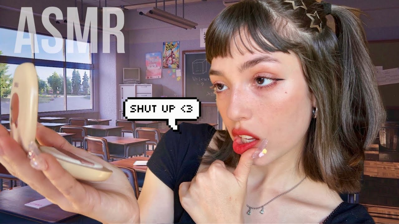 [ASMR] A MENINA MALVADA TENTA TE ARREPIAR NA AULA (ela secretamente gosta de você) 🤫