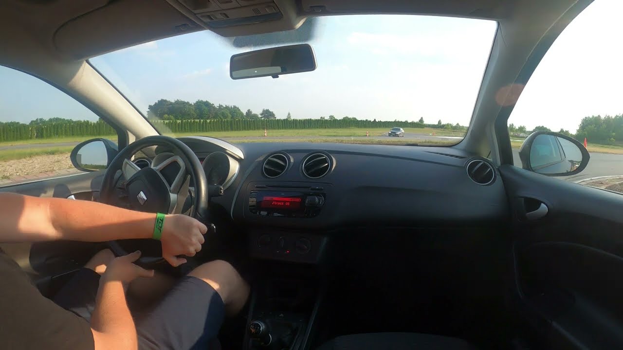 Dieslem na tor ? Czemu nie. Relacja z track day na Torze Łódź.