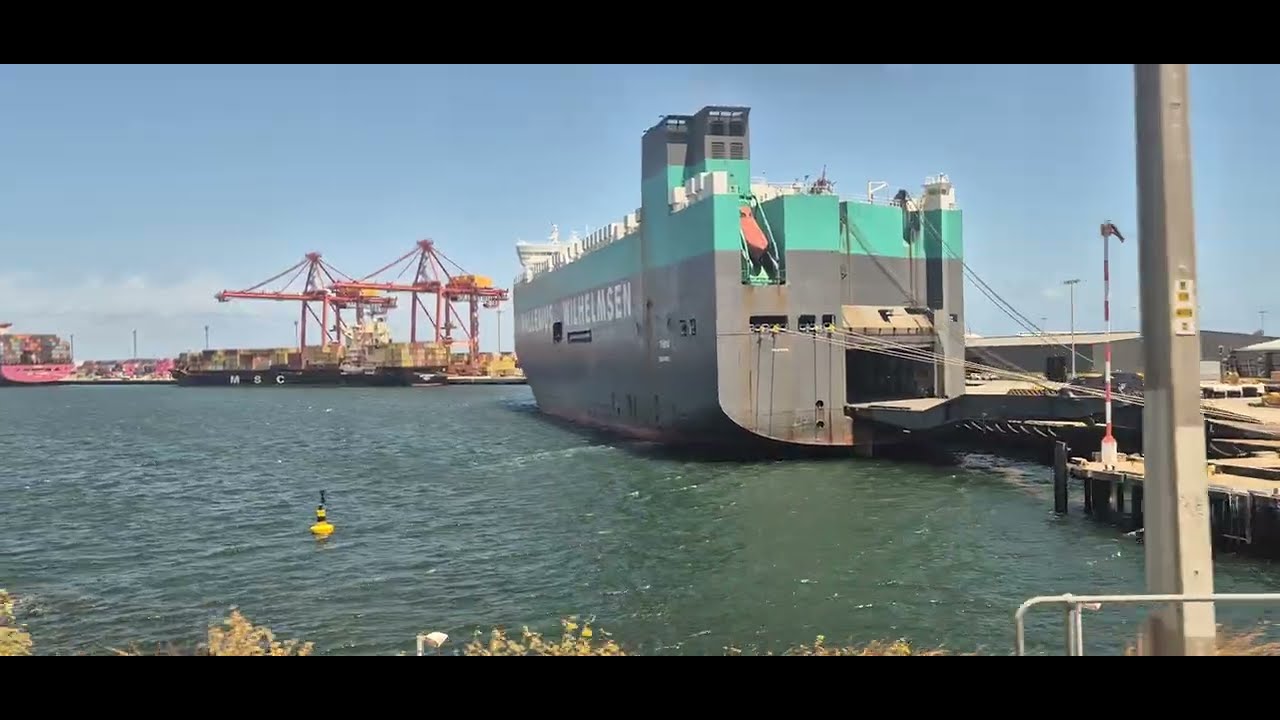 On board Transperth's 'A' series 4 car set over the Swan River at Port of Fremantle. Fri. 24.01.2026