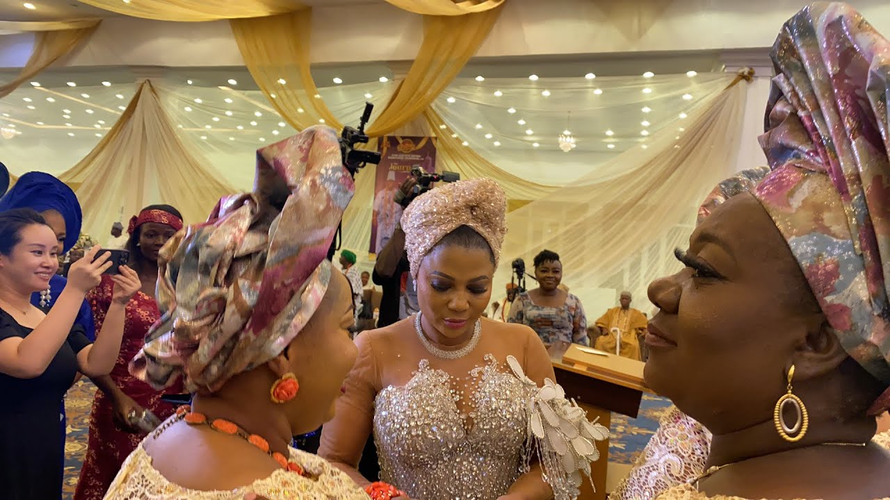 Unity within ooni of ife wives as olori temitope and olori Mariam dance together