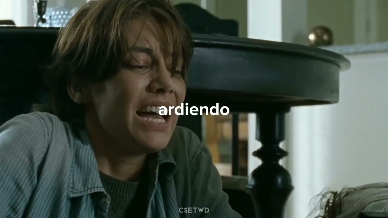 Maggie and Glenn - only love can hurt like this (speed song versión)