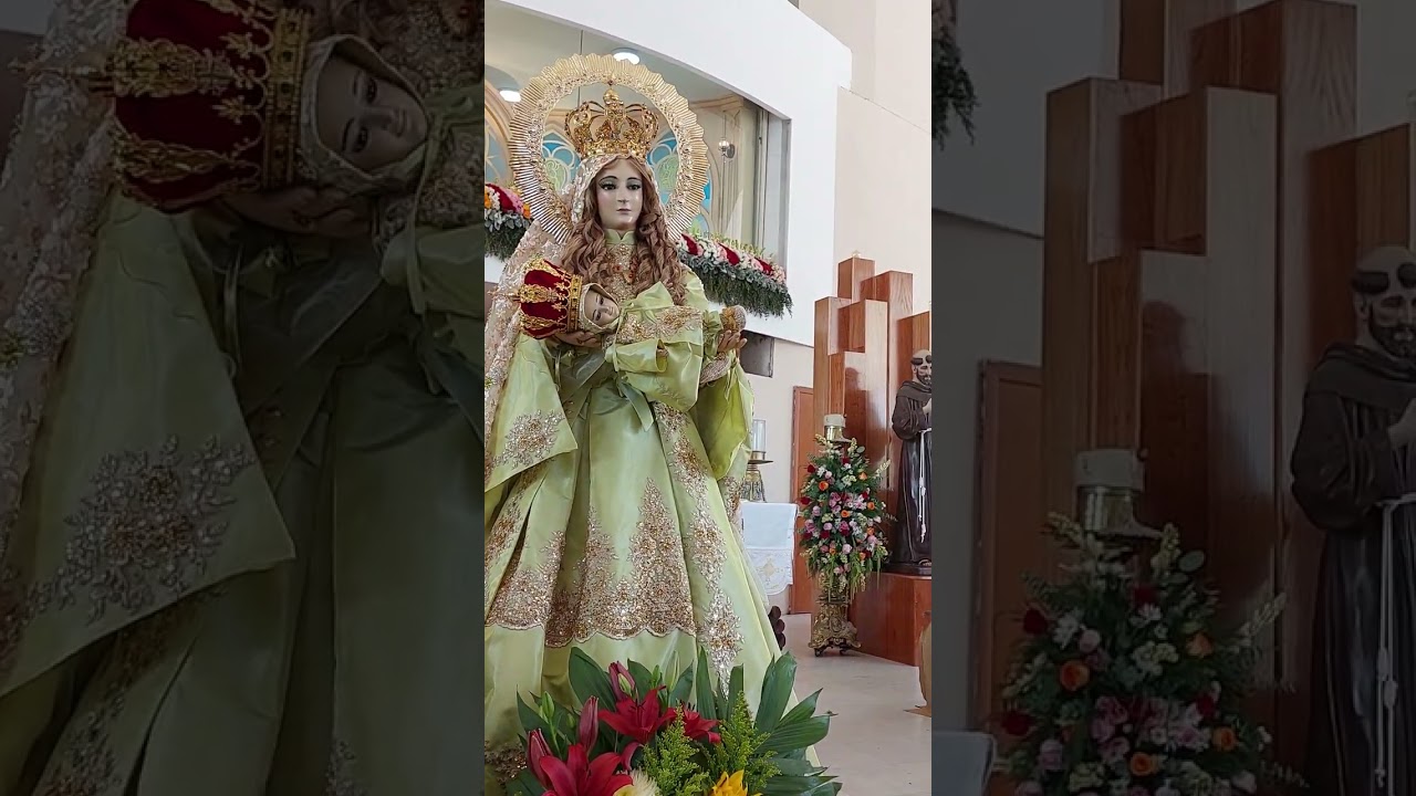 Bajada de la portentosa y sagrada imagen de la Virgen de la Candelaria de Tecomán para su veneración