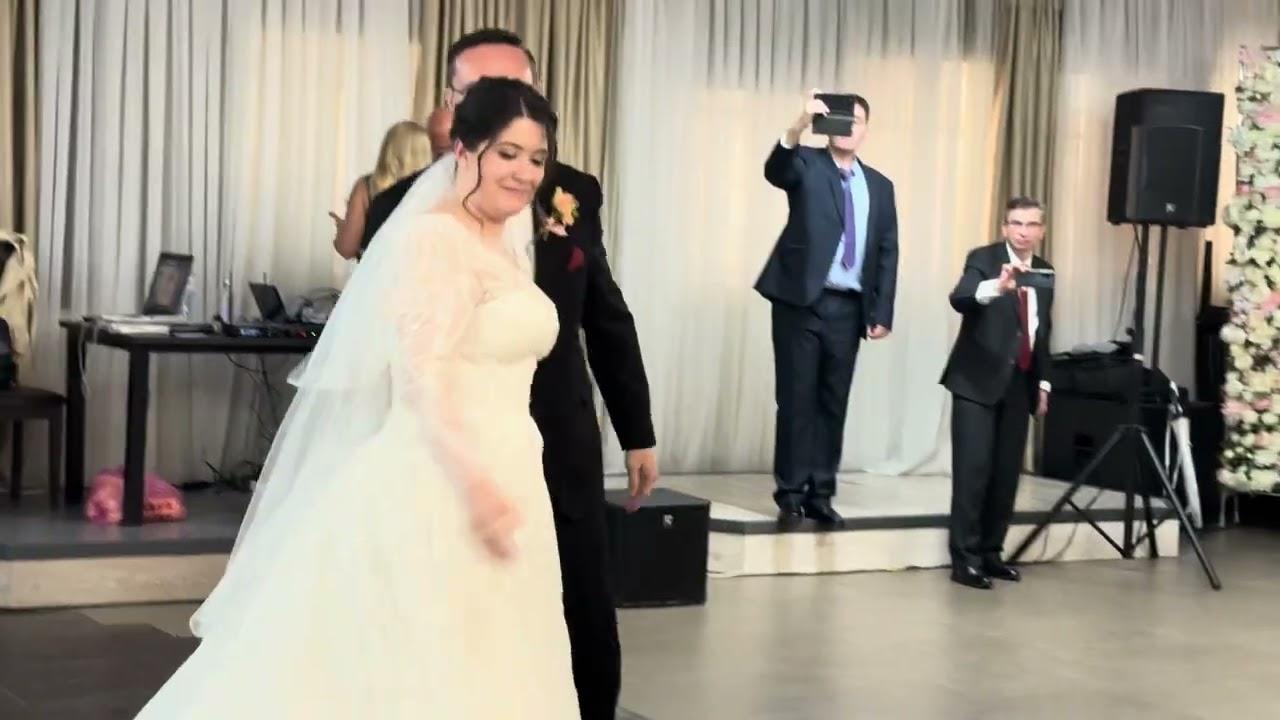 Alexander & Tatiana — Wedding dance to 'Luna tu' by Alessandro Safina (08/07/2025)
