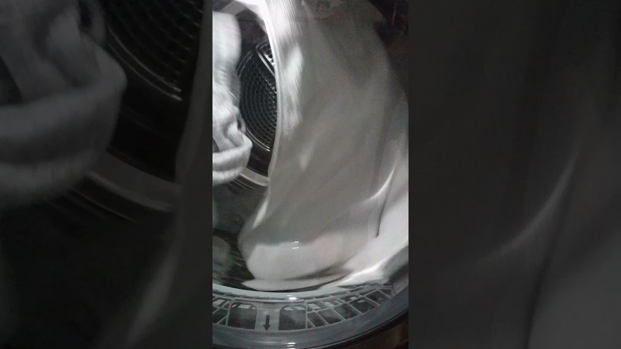 LG Eco/Hybrid 9KG Heat Pump Auto Cleaning Tumble Dryer Model FDV909W
