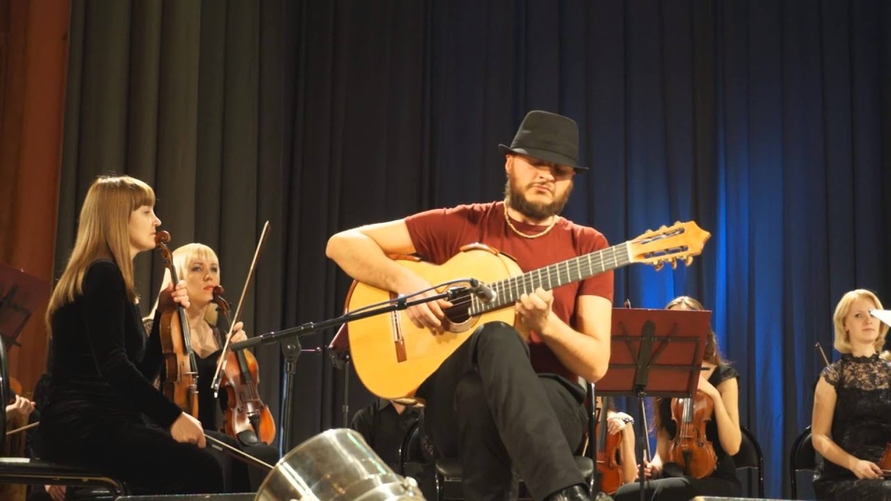 (GIULIANI) - GUITAR CONCERTO OP. 30 Complete - Flavio Sala, Guitar -