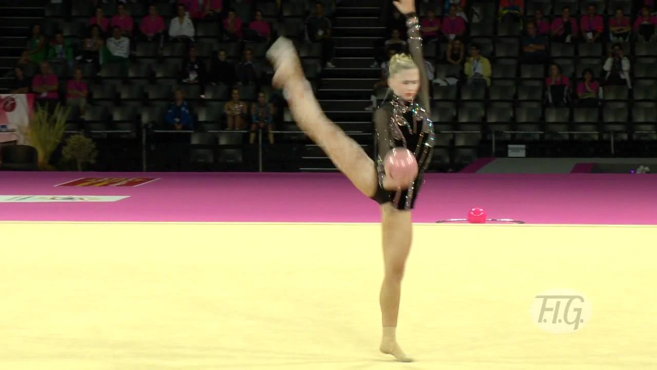 Montpellier 2011 - Caroline WEBER (AUT), Qualifications Ball
