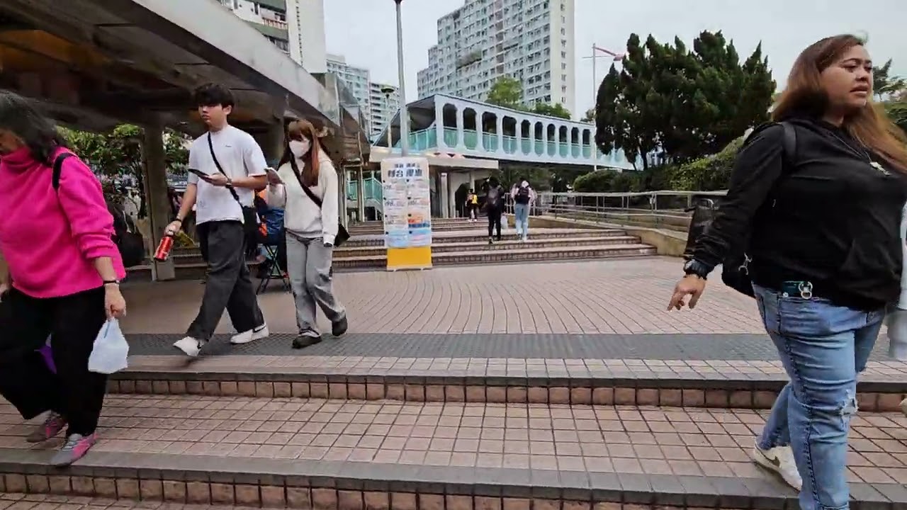 Hong Kong - Lok Fu - Exit A #mrt #green #hongkong #kwuntongline #lokfu