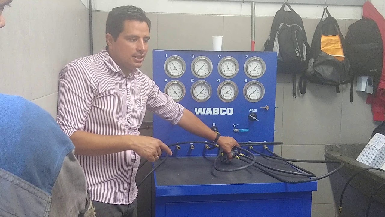 Banco de trabajo de neumática Wabco parte 1