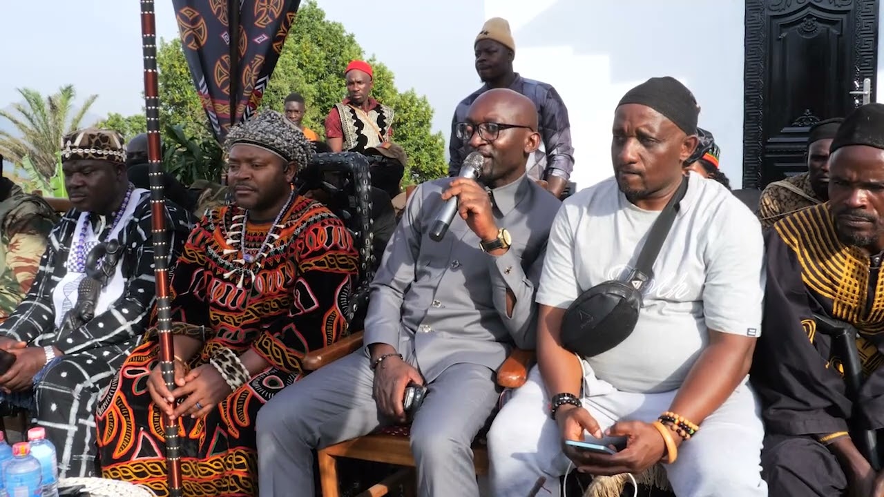 Muwah Palace TV: MANNJIM Bottle dance day 1