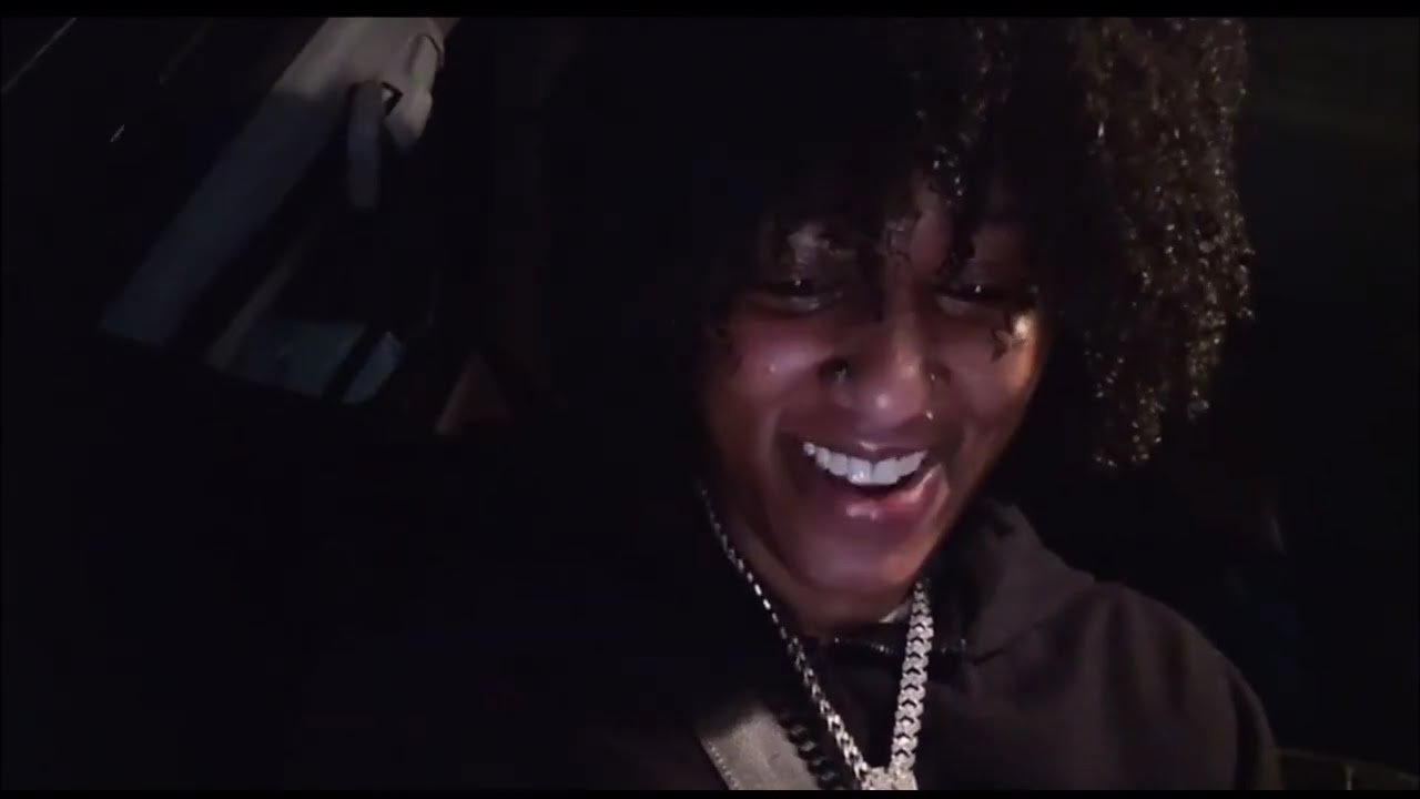 D1nayah stream -reaction to old dub smash videos (1/11/26) 