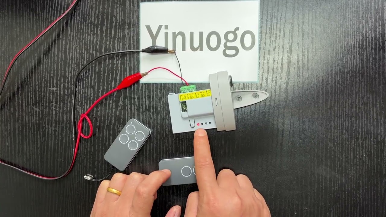 Yinuogo - YNG132 - How to program / clone V2 PHOX2 PHOX4 PHOENIX2 PHOENIX4 Remote Control 433.92MHz