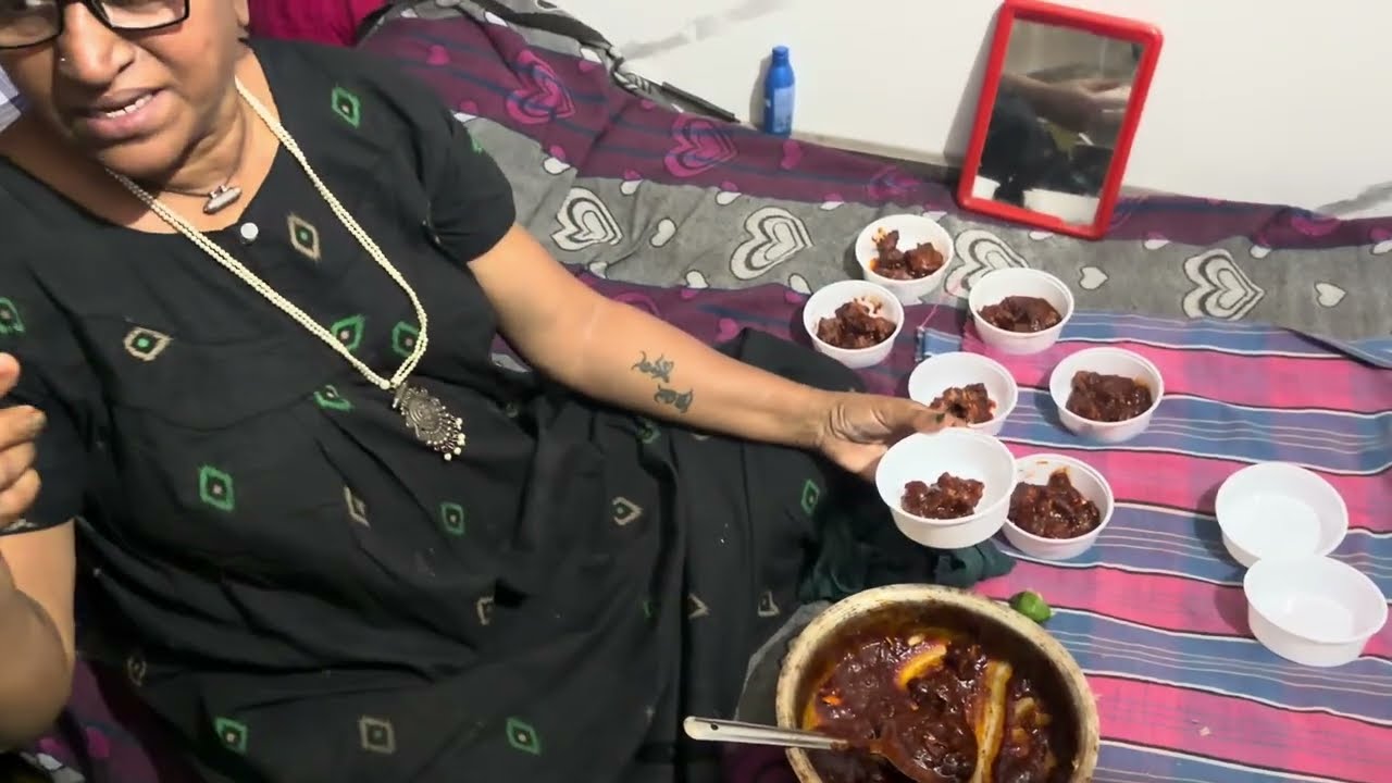 ముక్క పట్టుకొని చూడు రాళ్ల లా ఉండాలి 