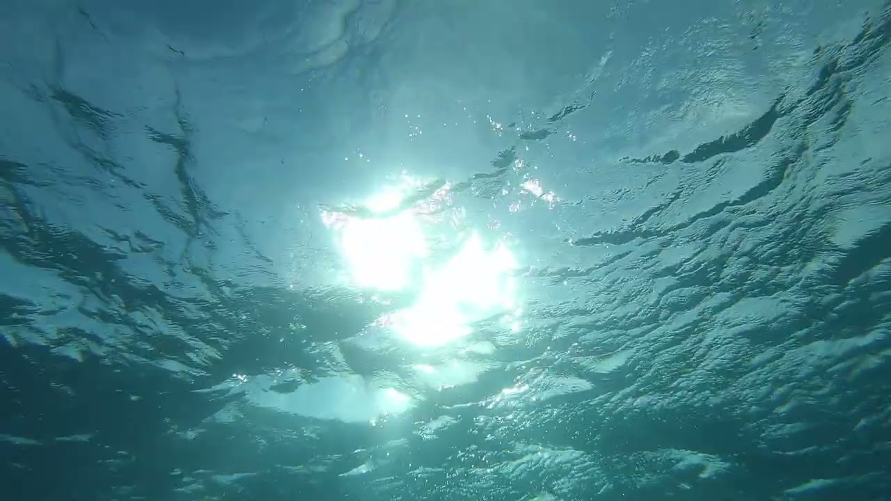 30 Minutes of Peaceful Ocean Waves for Prayer, Sleep & Calm l Be Still