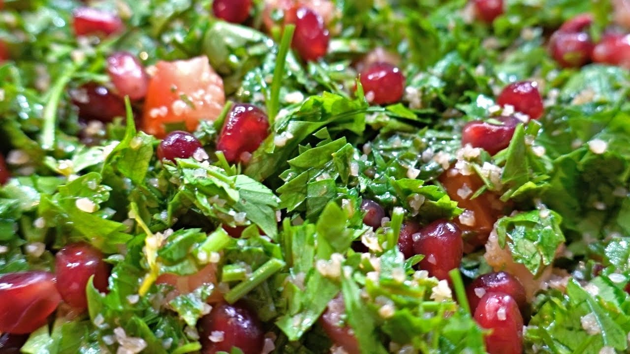 Smmari - طريقة عمل سلطة التبولة بالرمان والبرغل الاصفر الناعم | شيف سالم