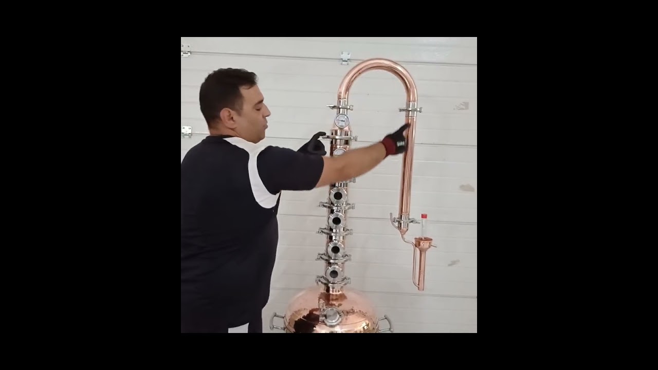 Alambique modular con columna de v&aacute;lvulas  100 litros explicativo. SUB ESP