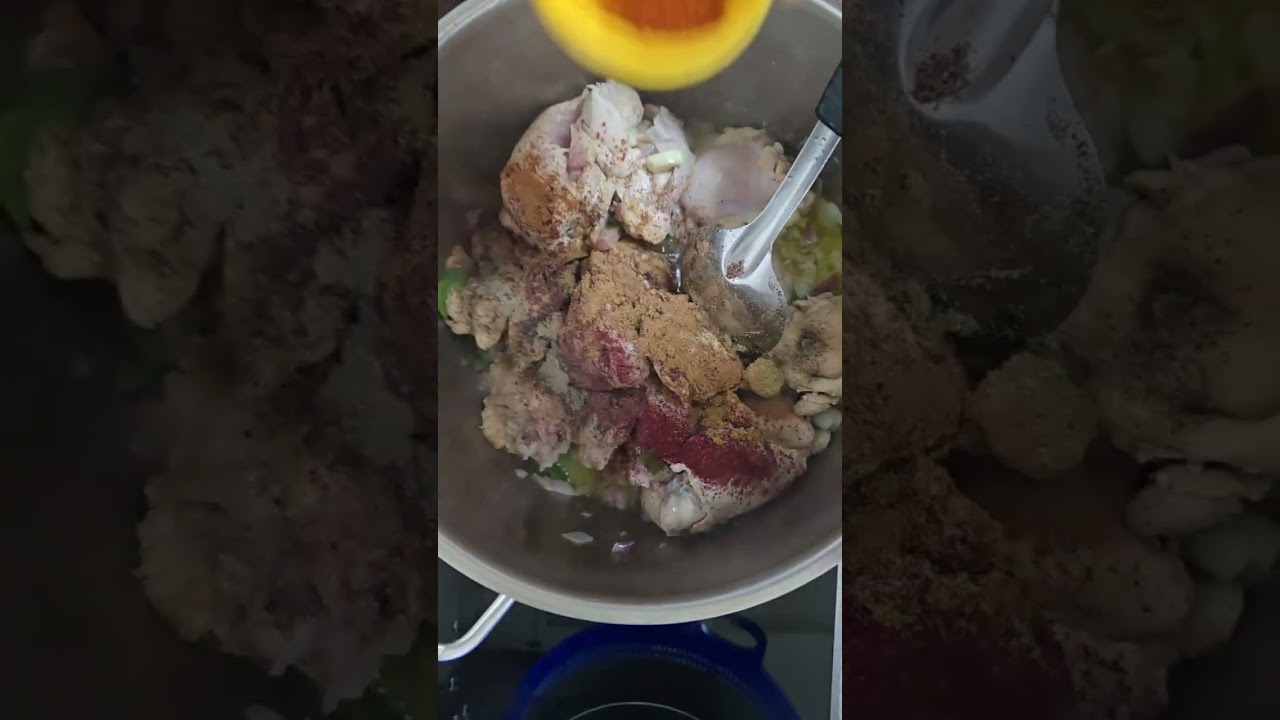 خضرة مشكلة بالدجاج