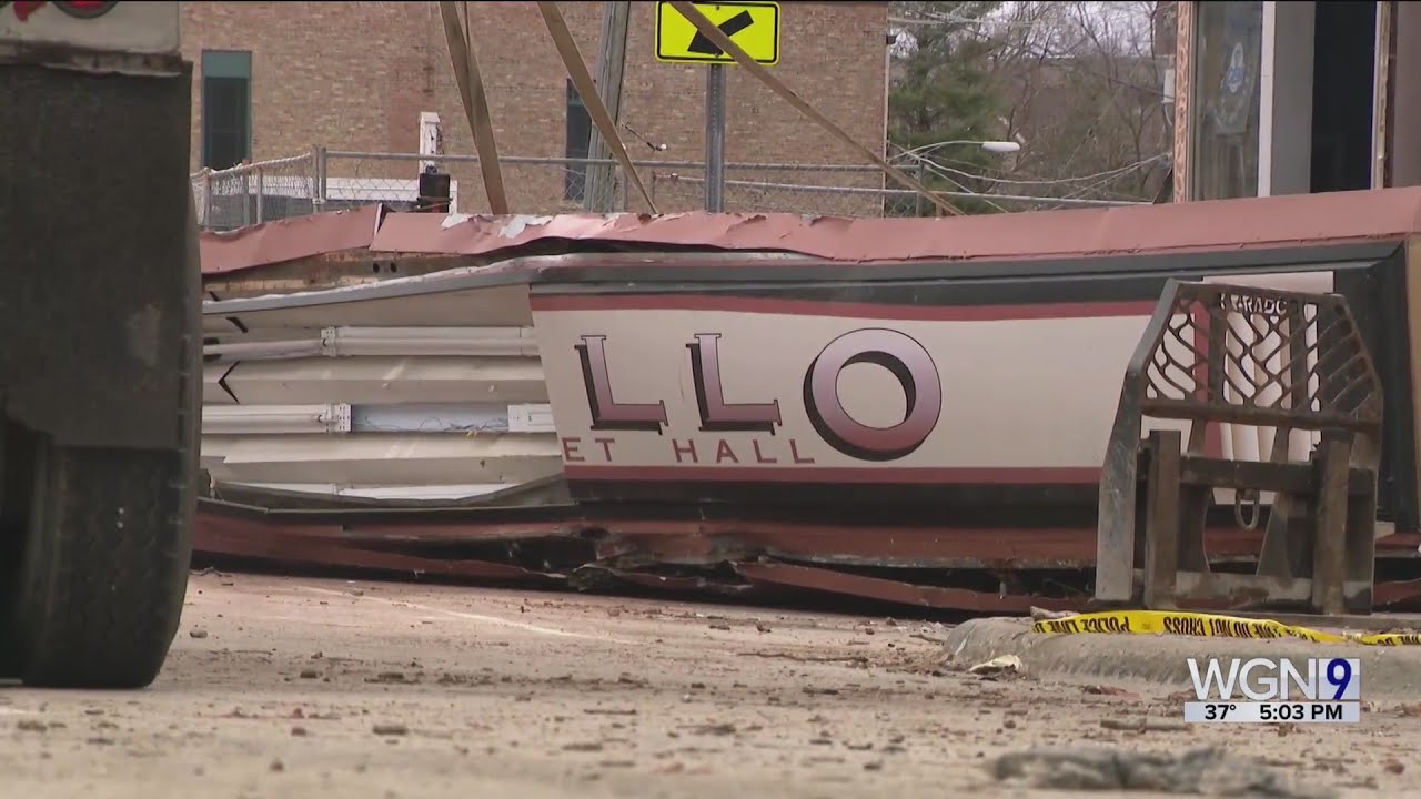 Residents, first responders recount storm that collapsed roof of Apollo Theater in Belvidere