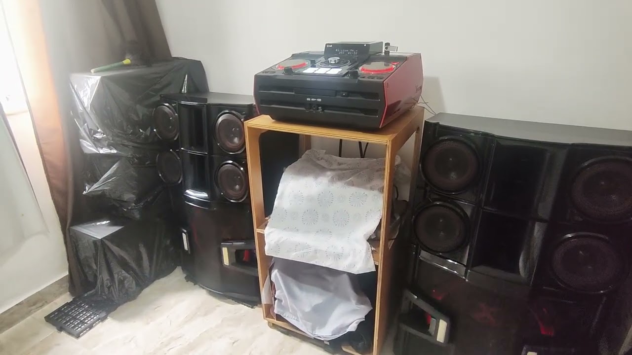 System LG CM9940 🔊