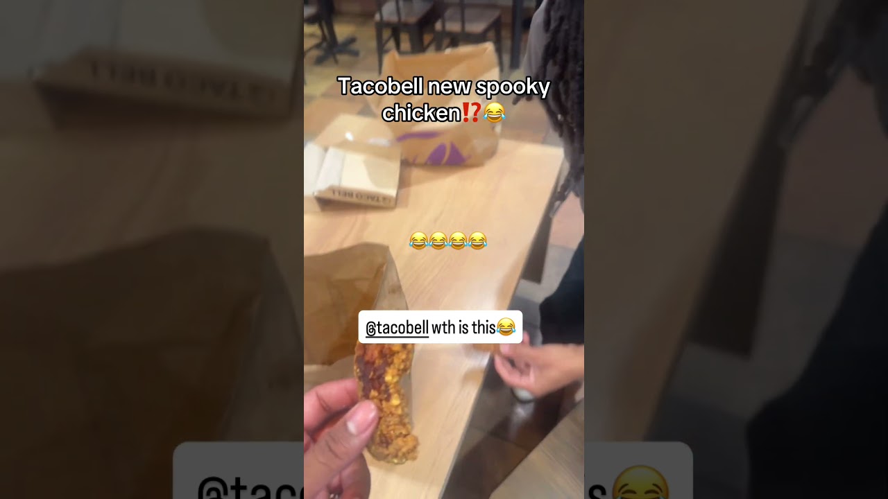 Tacobell new spooky chicken😂 (Twitch - bthatopic) 