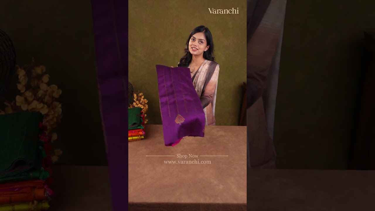 Our Pure Raw Silk Handloom Sarees are woven with care and made to celebrate the woman you are.💫