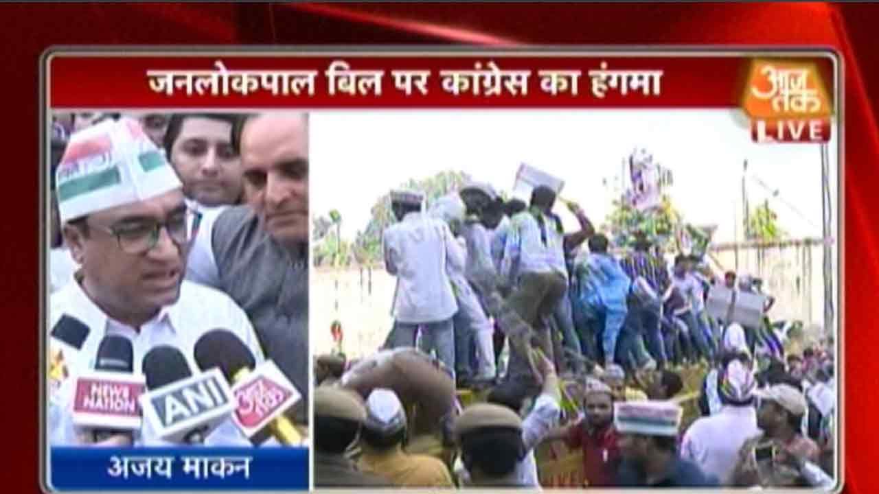 Congress Ups Pressure On AAP For Jan Lokpal Bill