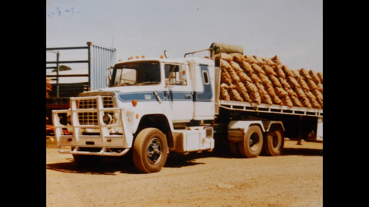 My Slideshow of Old Time Trucking