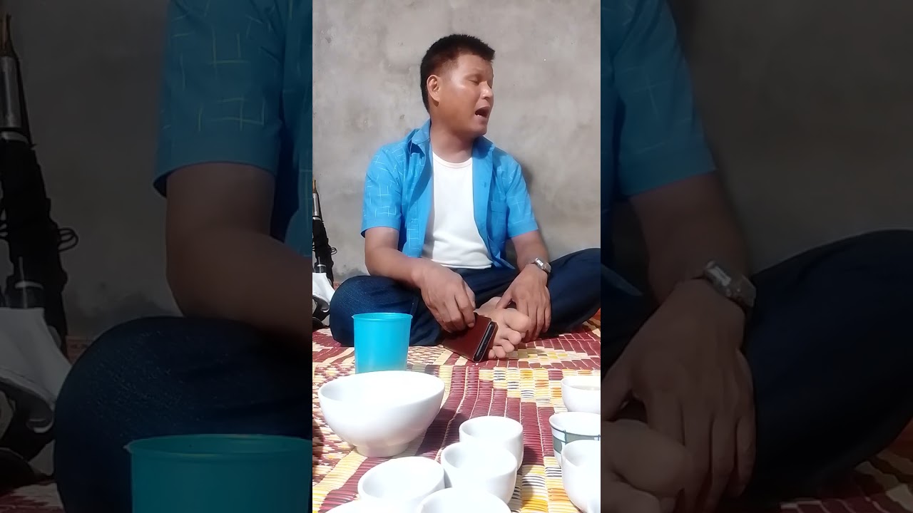 Thầy mo mường bùi Văn khoan